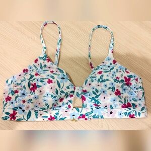 Kona Sol knotted Bikini Top  Size Med